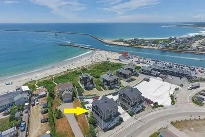 Image de Stunning Townhouse Condo with Ocean Views and Private Beach Access