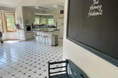 Image de Winery on Property and located directly on the wine trail