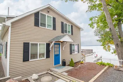 Image de The French Cottage: Perfect Lakeside Family Retreat!