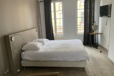 Image de Très belle chambre d'hôte de 50m² au centre de Fontainebleau