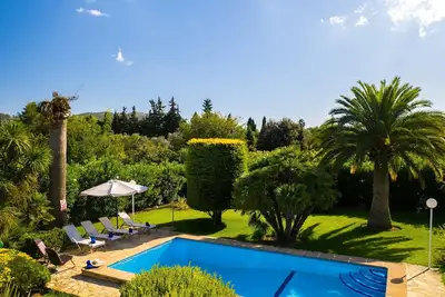 Image de Moreno. Fabulous garden, memorable holidays