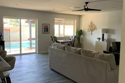 Image de Everything is Brand New!