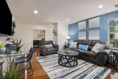 Image de Comfortable Hwy 280 Condo with All the Essentials