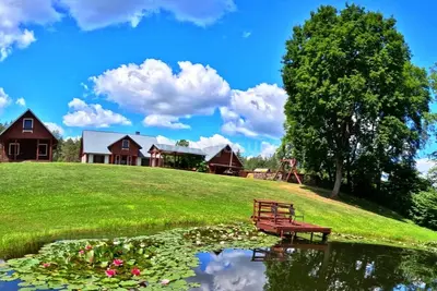 Image de Dzukijos uoga: villa élégante, entourée de forêts et de lacs, près de Druskininkai