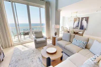 Image de Silver Beach Towers 1905e is a Gulf Front 3 Br Penthouse - views are spectacular
