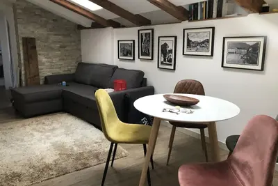 Image de Strudel home, under-roof apartment in the heart of the old town