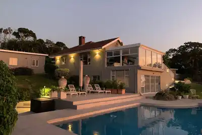 Image de Private and high secure location with a fantastic view on the Indian Ocean.