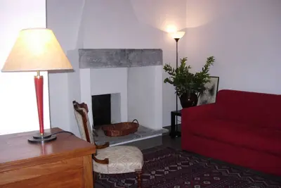 Image de Historical 16th century house with pool