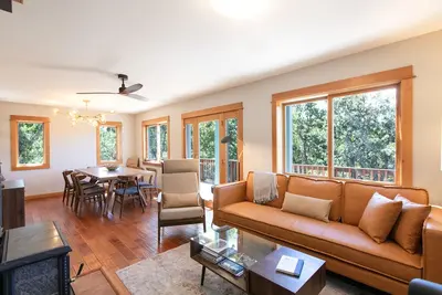 Image de The Oaks - Private Disc Golf Course, Escape to Paradise in The Oaks, Hot Tub, Gorgeous Seclusion