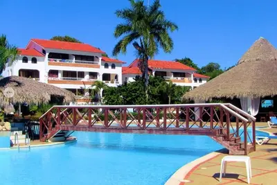 Image de 1bd condo in countryside resort with pool\/Wi-Fi\/Tv\/parking\/Ac