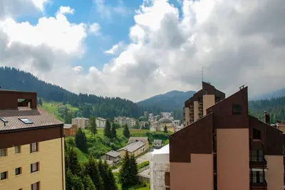Image de Joli appartement avec Wifi, piscine, Tv, balcon, animaux admis et vue panoramique