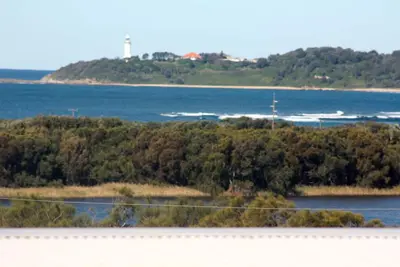 Image de Water Views, Close to Beach & Lake - Relax! \nCosy Fire, Pool Table Foosball Spa