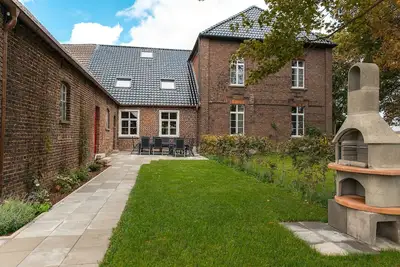Country house for families and groups with optional wellness
