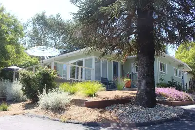 Image de Gravenstein Getaway- Sebastopol