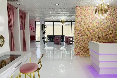 Image de Private Luxury Boutique Space