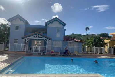 Image de T2 Sainte-Anne résidence sécurisée avec piscine