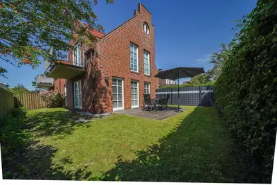 Image de Südstrandhus - holiday with dog - Apartment 1 below