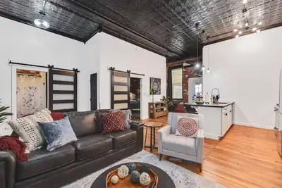 Image de A Cleveland Modern and Historic Apartment Unit 105
