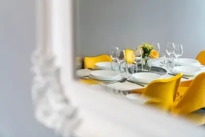 Image de Elegant Flat Near Stonehenge Amesbury Town Center Smart TVs Netflix Free Parking