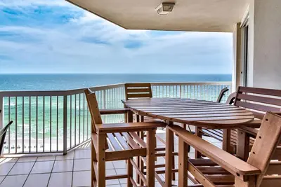 Image de Oceanfront 4br Corner Condo • Private Gulf Balcony • Sleeps 11