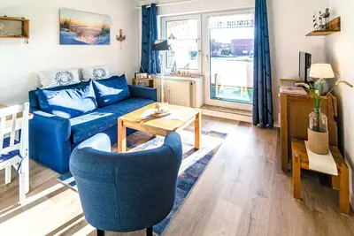 Image de Cute upper apartment Lüttje Nest with a view of the canal