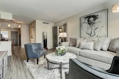 Image de Perfect Perk Marquee Uptown Unit 121 Galleria 2br 2ba