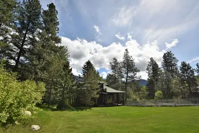 Image de Spacious Cabin W/Lrg Fenced Yard in the Heart of Methow Valley