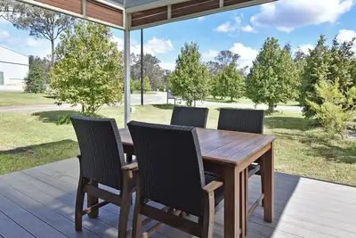 Image de Ironbark Hill Villa 5