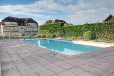 Image de Bel appartement pour 4 personnes avec Wifi, piscine, Tv et balcon