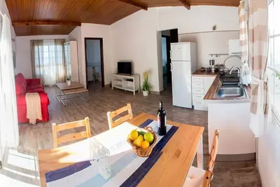 Image de nice house for vacation with good view