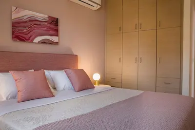 Image de Appartement de luxe a Cephalonie | Appartement Perla | 1 chambre | Piscine | Vue sur la mer | Karavo