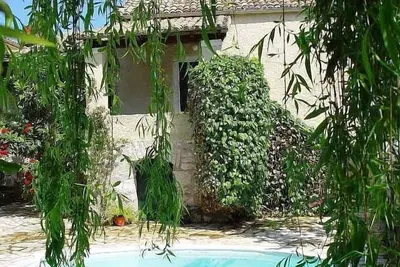Image de Villa with Private Pool and Yard / Garden. Ideal long term winter retreat.