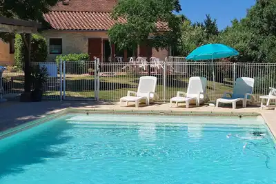 Image de Gîte paisible 5 personnes et piscine sécurisée (possibilité jusqu'à 9 personnes)