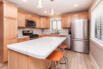 Image de Suites on 4th unit # 2 - 2 bdrm-2 bath-1 mile-Mayo Clinic