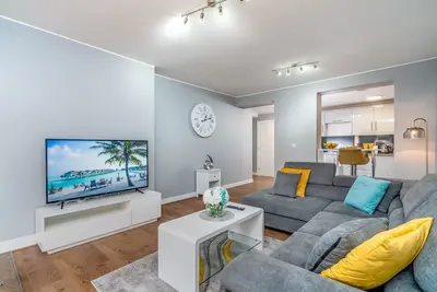 Image de Large Apartment Stonehenge Amesbury Town Centre Smart Tv’s Netflix Free Parking