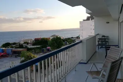 Image de 2 bedroom apartment 30 meters from beach, stunning views Praia da Rocha Portimao