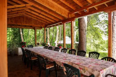 Image de Beau bungalow dans le village de Kamena