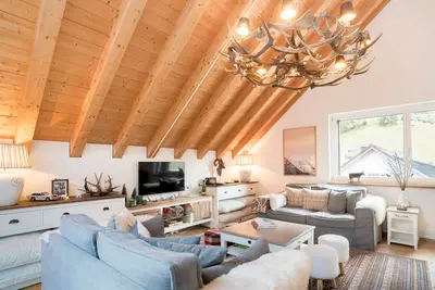 Image de Swiss Family Penthouse at the foot of the ski slopes