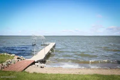 Image de Sunset Beach on Otter Tail Lake, fall colors, snowmobile trails, ice fishing