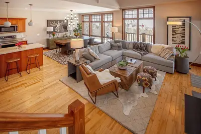 Image de Luxury 5 Bedroom Condo with Spectacular Views