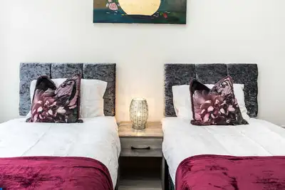 Image de Dwellers Delight Living Serviced  2 Bed Apartment - Dagenham / Greater London