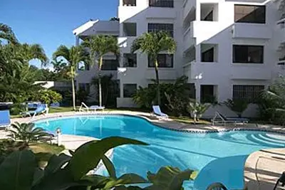 Image de Inexpensive 1bd condo near shops\/clubs\/beaches, guest-friendly, fully equipped