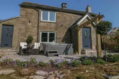 Image de Overlea Cottage, romantic, luxury holiday cottage in Hayfield