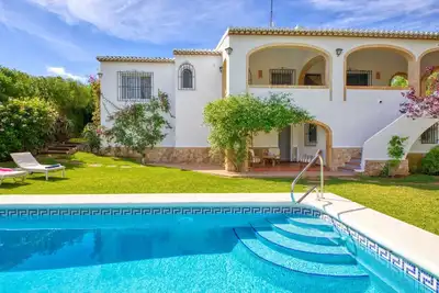 Image de Maison de vacances privée avec climatisation, Wifi, piscine privée, Tv, patio, parking