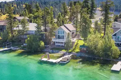 Lakefront Home for Your Montana Vacation!