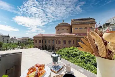 Image de Palermo Blu   Palazzo Massimo   Casa Bellini