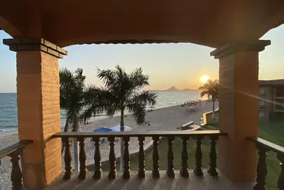 Image de The Best condo at Bahia Delfin! Right on the beach! ! 3 bed/3 bath