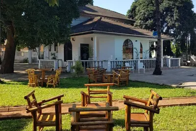 Image de Familiar atmosphere Close to the beach