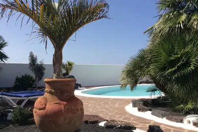 Image de Enchanting historical oasis in a quiet village location with an exceptional ambience