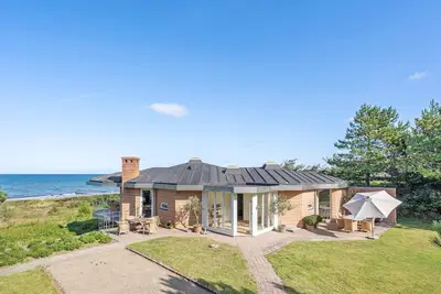 Image de Magnifique maison de 6 chambres à.